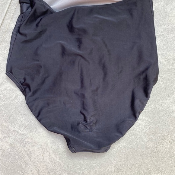 Speedo swimsuit - Picture 6 of 7